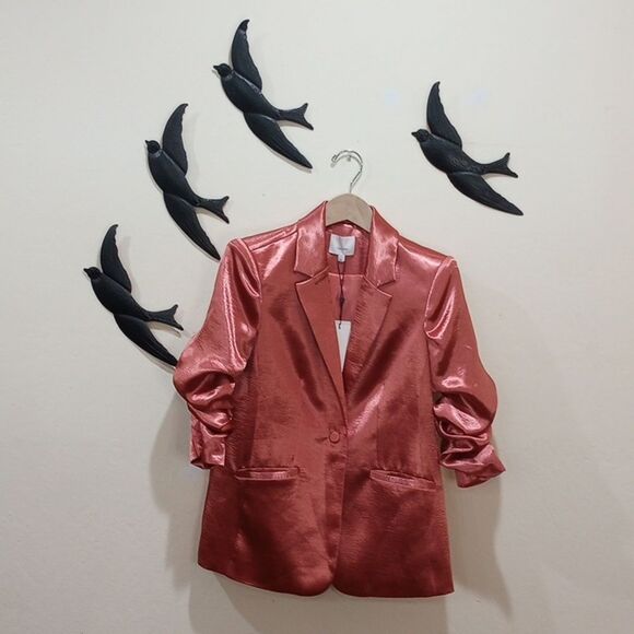 NWT! Cinq à Sept Kylie Ruched Hammered Satin Blazer In Rosewood - Size 2 - $495 - Picture 3 of 13